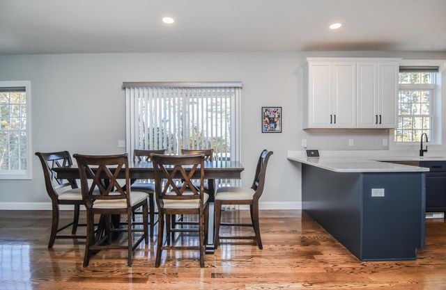 26 Constance Street, Merrimack, NH 03054