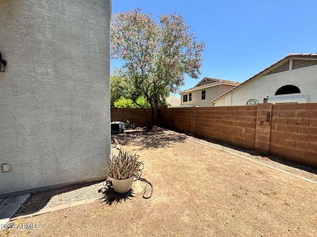 44879 W DESERT GARDEN Road, Maricopa, AZ 85139