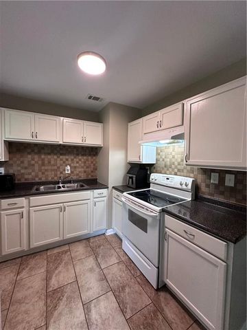 4315 Elkan Avenue, Macon, GA 31206