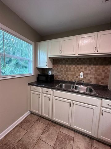 4315 Elkan Avenue, Macon, GA 31206