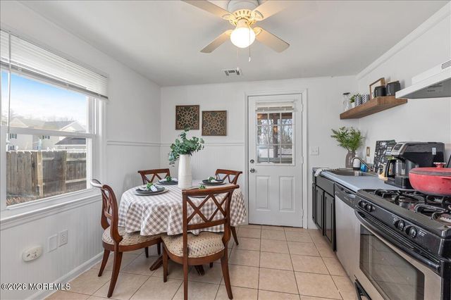 208 4th Street, Hazlet, NJ 07734