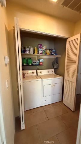 37042 Vista Leon, Palmdale, CA 93550