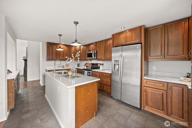 14711 SE 274th Court, Kent, WA 98042