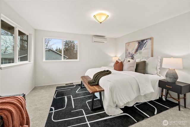 14711 SE 274th Court, Kent, WA 98042