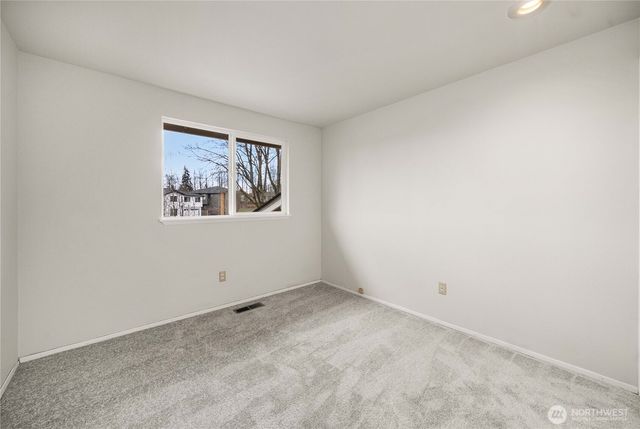 14711 SE 274th Court, Kent, WA 98042