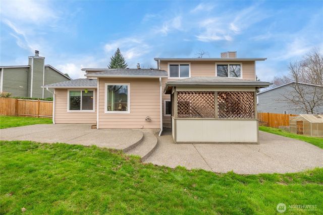 14711 SE 274th Court, Kent, WA 98042