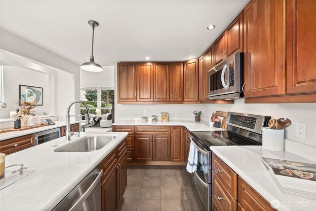 14711 SE 274th Court, Kent, WA 98042