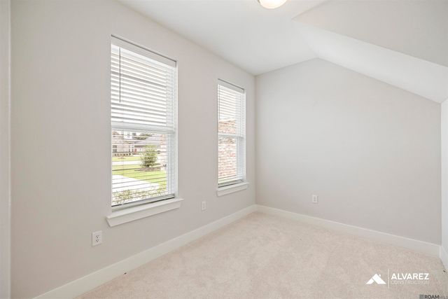 25281 Burlington Dr, Denham Springs, LA 70726