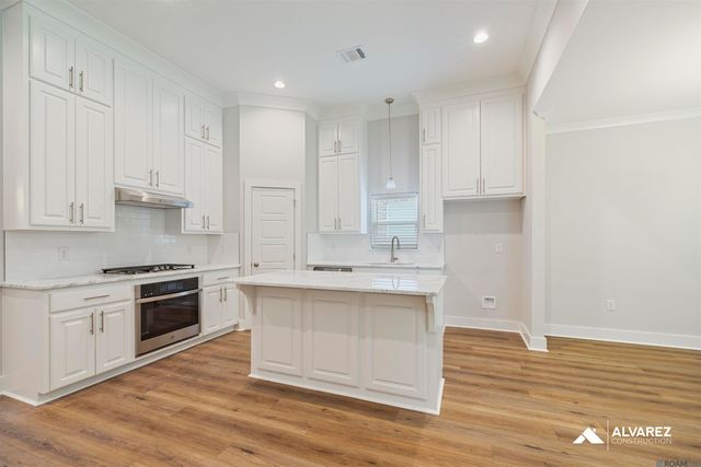 25281 Burlington Dr, Denham Springs, LA 70726