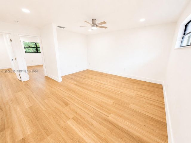 17343 NW 66th Pl, Hialeah, FL 33015