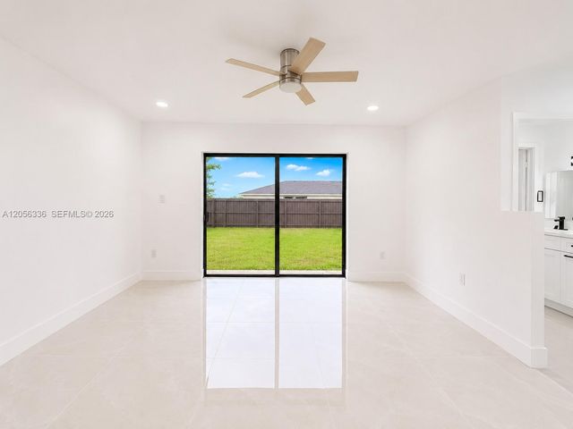 17343 NW 66th Pl, Hialeah, FL 33015