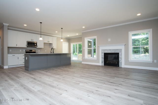 18 Killington Lane, Johnstown, NY 12095