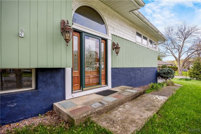 101 Hatherly Road, Syracuse, NY 13224