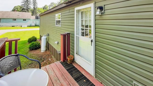9 Stryhas Trailer Court, Ludlow, VT 05149