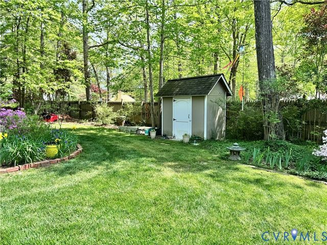 2509 Jimmy Winters Rd, North Chesterfield, VA 23235