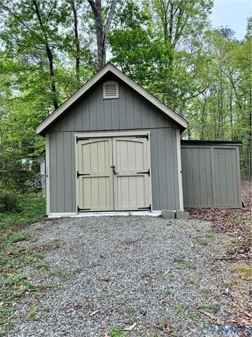 2509 Jimmy Winters Rd, North Chesterfield, VA 23235