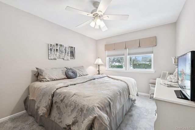 2 Robert Crescent, Stony Brook, NY 11790