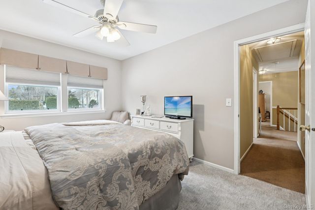 2 Robert Crescent, Stony Brook, NY 11790