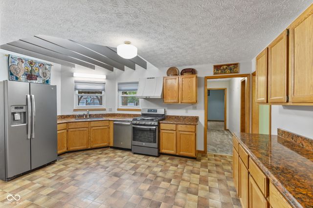 2 Marley Court, Whiteland, IN 46184