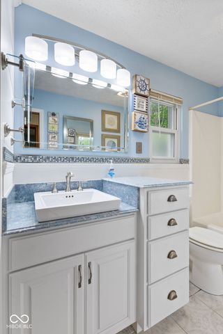 2 Marley Court, Whiteland, IN 46184