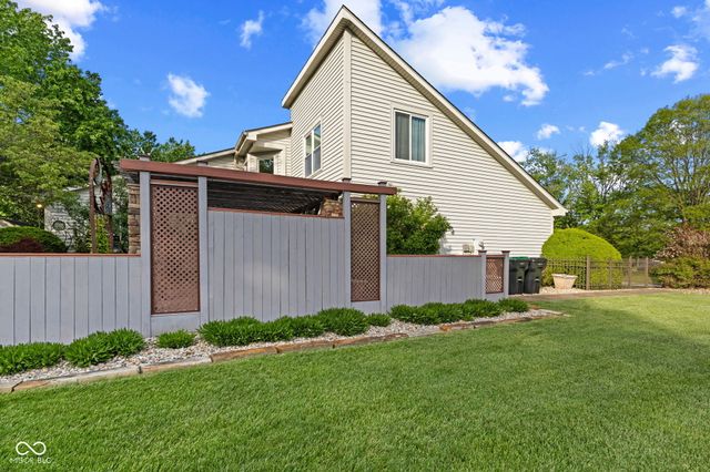 2 Marley Court, Whiteland, IN 46184