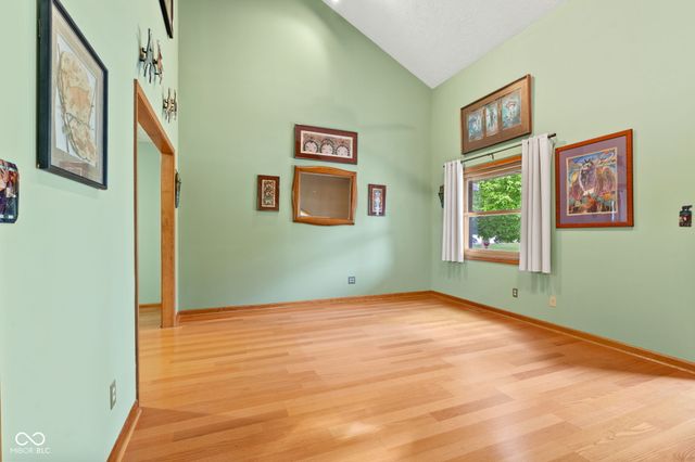 2 Marley Court, Whiteland, IN 46184