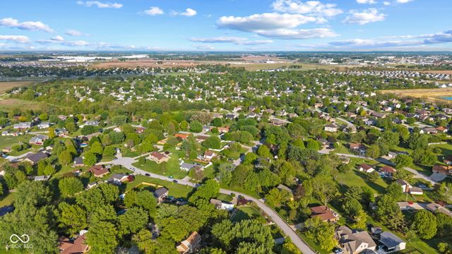 2 Marley Court, Whiteland, IN 46184