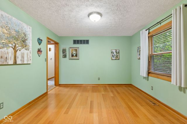 2 Marley Court, Whiteland, IN 46184