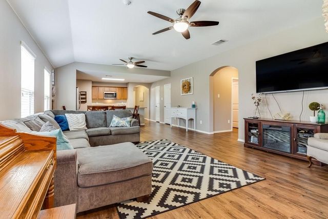 1100 Cedar Hollow Drive, Princeton, TX 75407