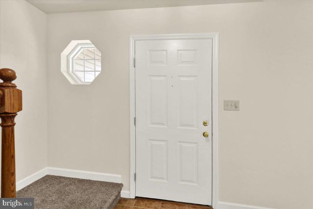 208 CRYSTAL CIR, Birdsboro, PA 19508