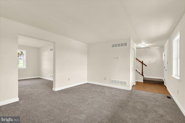 208 CRYSTAL CIR, Birdsboro, PA 19508