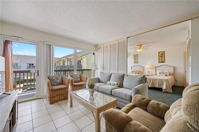 14810 Windward Dr 301, Corpus Christi, TX 78418