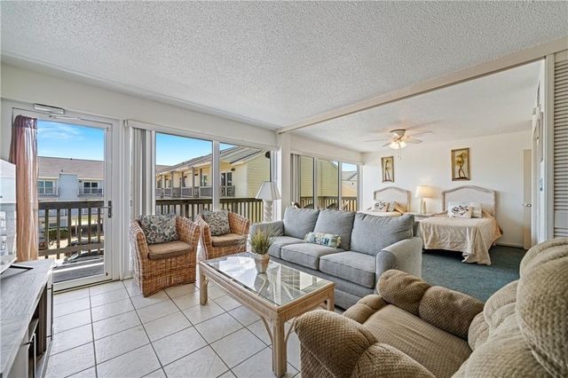 14810 Windward Dr 301, Corpus Christi, TX 78418