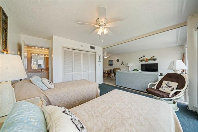 14810 Windward Dr 301, Corpus Christi, TX 78418