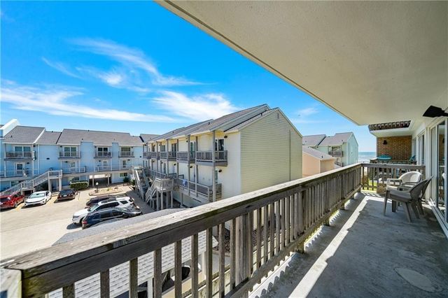 14810 Windward Dr 301, Corpus Christi, TX 78418