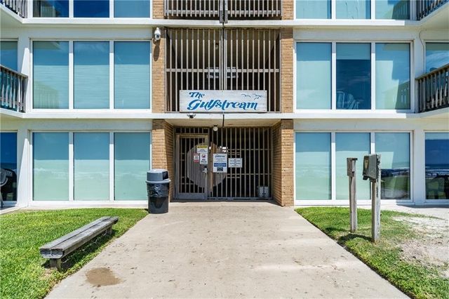 14810 Windward Dr 301, Corpus Christi, TX 78418