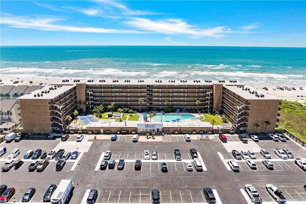 14810 Windward Dr 301, Corpus Christi, TX 78418 — photo 2