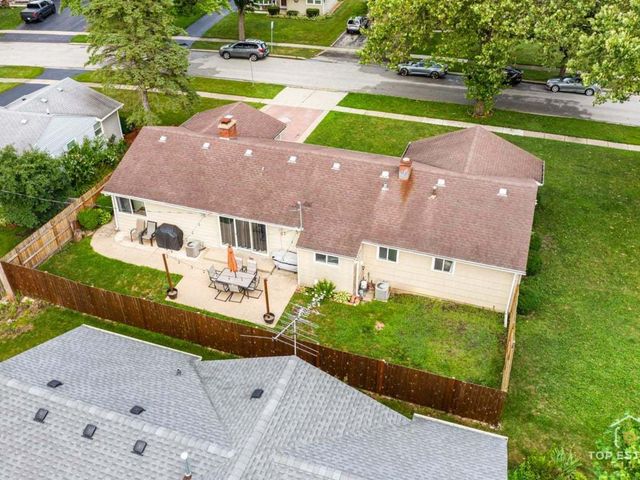 3731 Wren Lane, Rolling Meadows, IL 60008