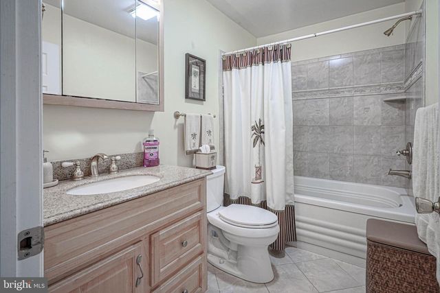 712 LAKEFRONT, Galloway, NJ 08205