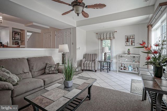 712 LAKEFRONT, Galloway, NJ 08205