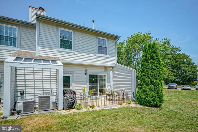 712 LAKEFRONT, Galloway, NJ 08205