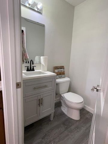 4677 Sorrell Point, Eagan, MN 55122