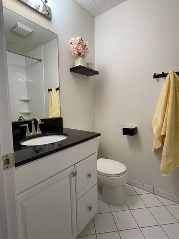 4677 Sorrell Point, Eagan, MN 55122