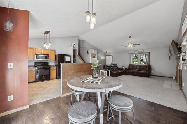2162 Forestwind Drive, Grove City, OH 43123
