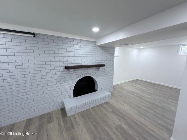 5316 Layne Rd, Louisville, KY 40219