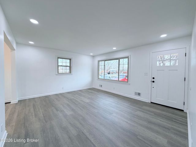 5316 Layne Rd, Louisville, KY 40219