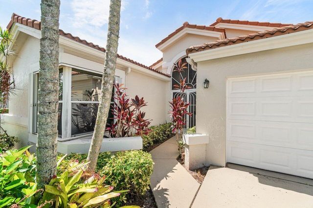 9763 Harbour Lake Circle S, Boynton Beach, FL 33437