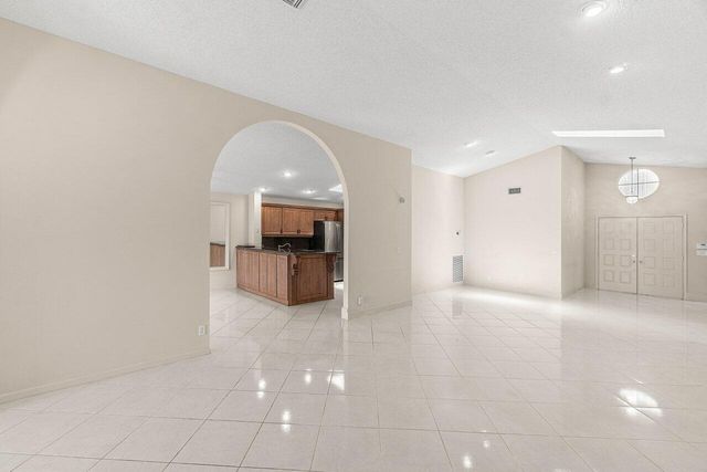 9763 Harbour Lake Circle S, Boynton Beach, FL 33437