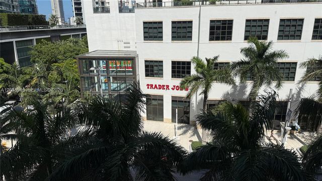 90 NE 32nd 511 511, Miami, FL 33127