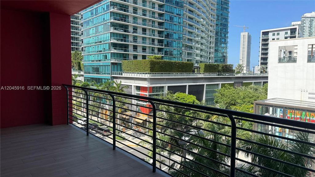 90 NE 32nd 511 511, Miami, FL 33127